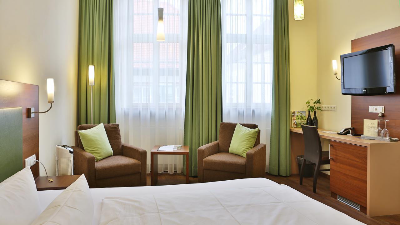 Deluxe Double Room,639760236:JPEG